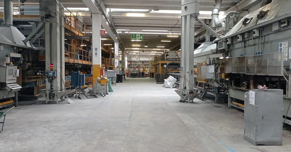 Incendio in reparto produttivo